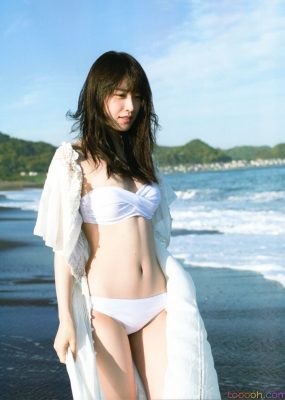 高山一実写真集《恋かもしれない》高清全本下载【130P】