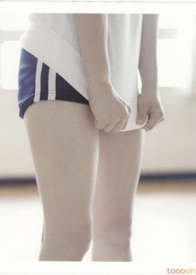 青山裕企写真集《思春期》单行本全本高清扫图下载[157P]